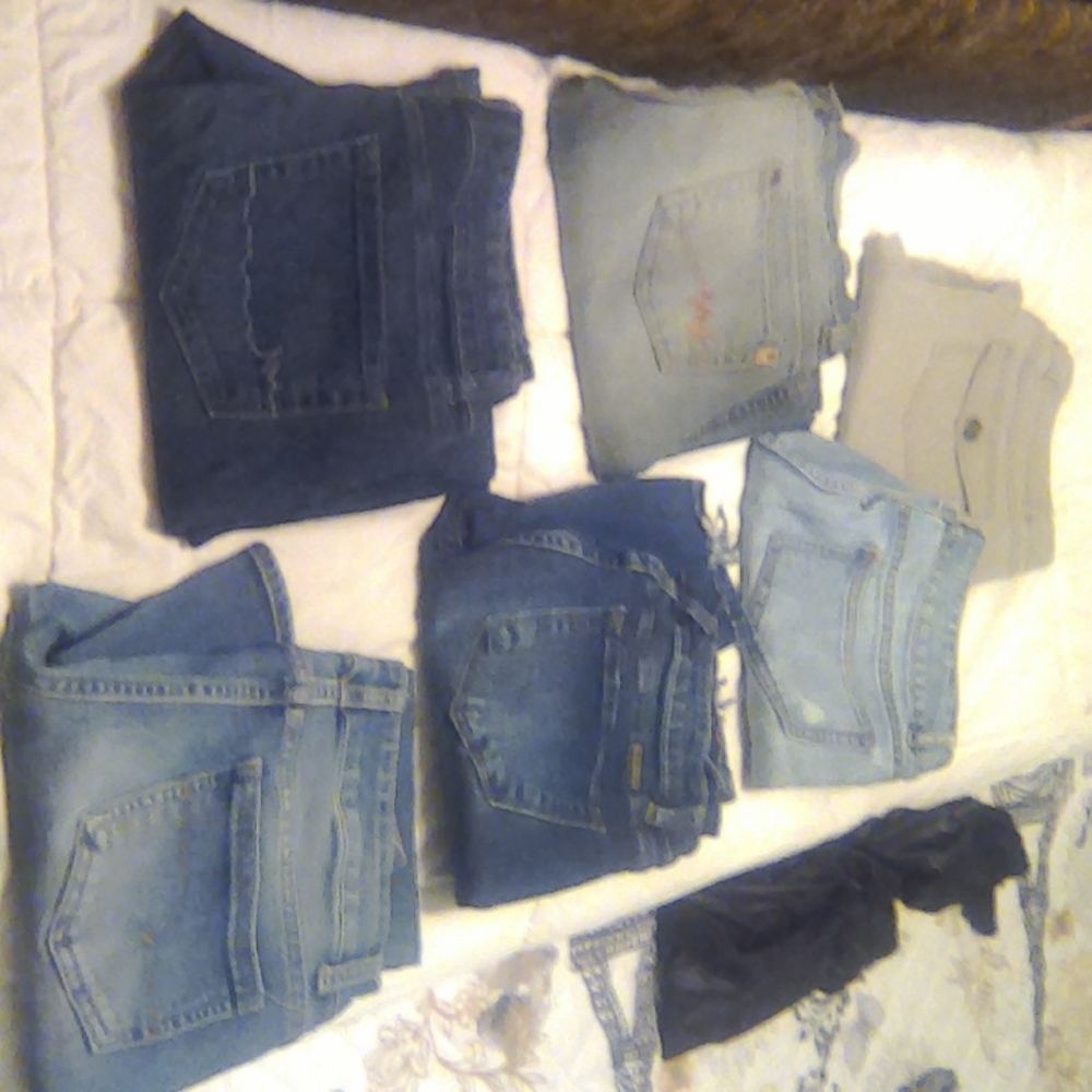 6 pairs of jeans